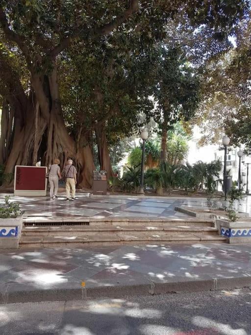 El Postiguet'S Apartments Alicante Ngoại thất bức ảnh